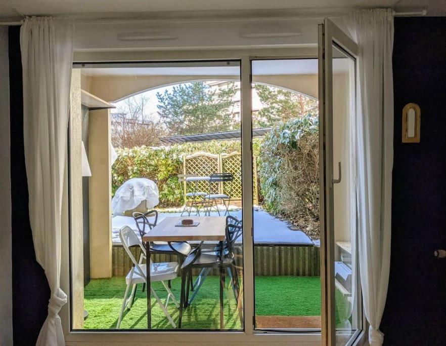 Charmant T2 Avec Jardin Proche Gare Rennes Buitenkant foto
